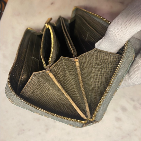 Marc Jacobs Quilted Blue Wallet - Picture 8 of 11